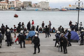 Προσήγαγαν γιατρούς και δημοσιογράφους!
