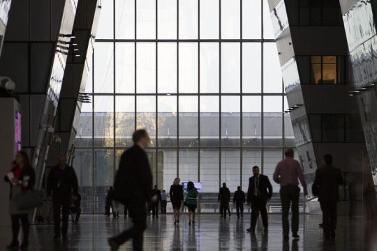 Αποχώρηση σε ένδειξη διαμαρτυρίας