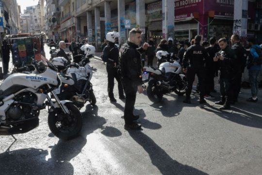 «Νόμος και τάξη» παντού και παραγωγή επικοινωνιακού θεάματος