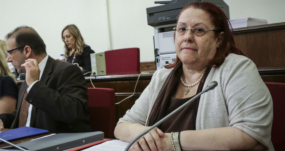 «Αδειάζει» τον Αγγελή η Παπασπύρου