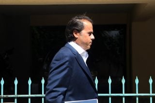 Φαρσοκωμωδία με «βόμβες»