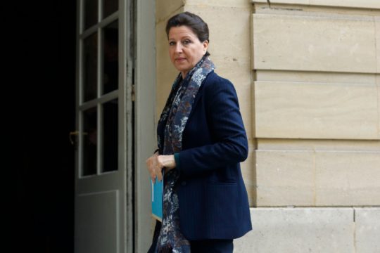Σε γυναίκα υποψήφια στρέφεται ο Μακρόν για τον δήμο Παρισιού