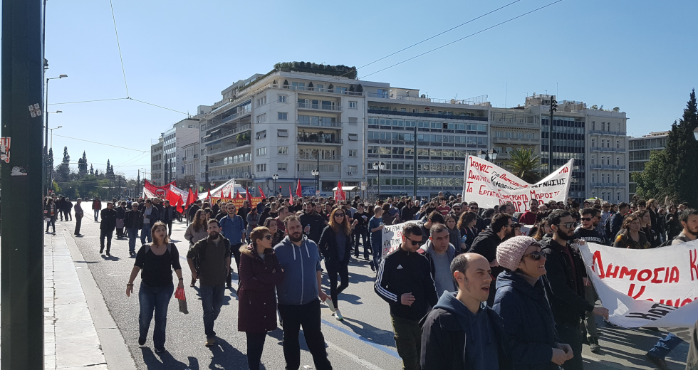 Χιλιάδες στους δρόμους κατά του ασφαλιστικού Βρούτση