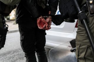 Επίθεση κατά 17χρονου σε Λύκειο του Βύρωνα