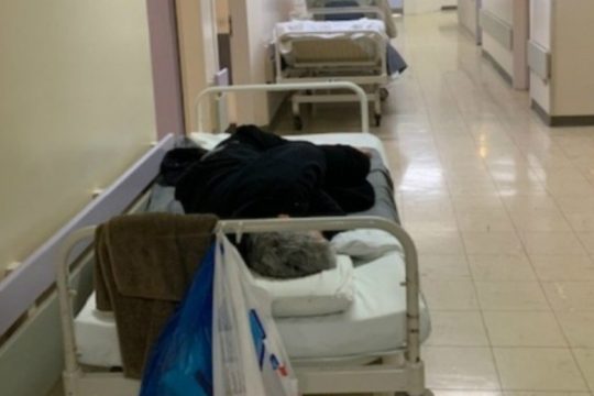 Εικόνες ντροπής στην Ψυχιατρική του ΠΑΓΝΗ