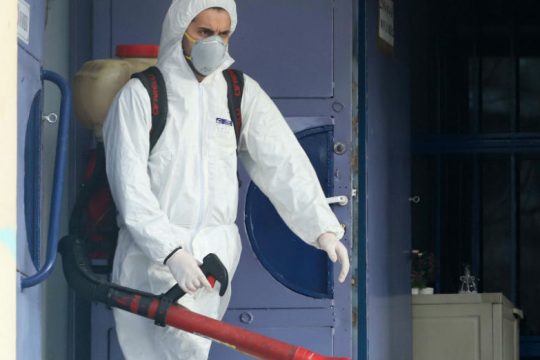 Κλείνουν προληπτικά τρία σχολεία της Αθήνας λόγω κορονοϊού