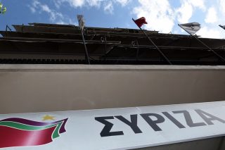 Ούτε κόμμα-χυλός ούτε κόμμα-άθροισμα φραξιών