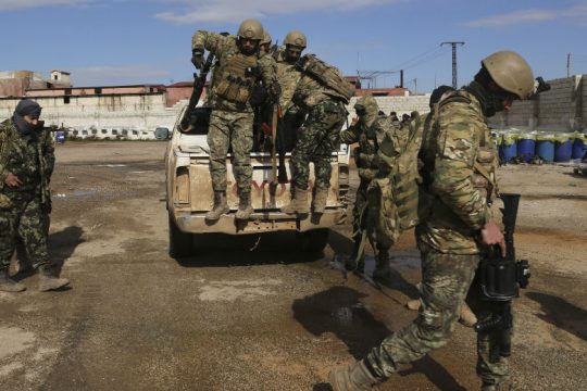 Αιματηρή αντεπίθεση της Τουρκίας κατά των δυνάμεων του Άσαντ στην Ιντλίμπ