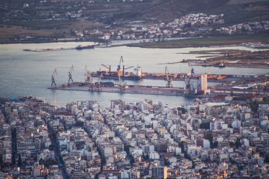 Ιδιωτικοποιήσεις λιμανιών: όταν η διεθνής εμπειρία διαψεύδει τους κυβερνητικούς σχεδιασμούς
