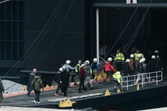 ΕΛ.ΑΣ.: Οι όποιες ευθύνες για τα γεγονότα στα νησιά θα καταλογισθούν μέχρι κεραίας