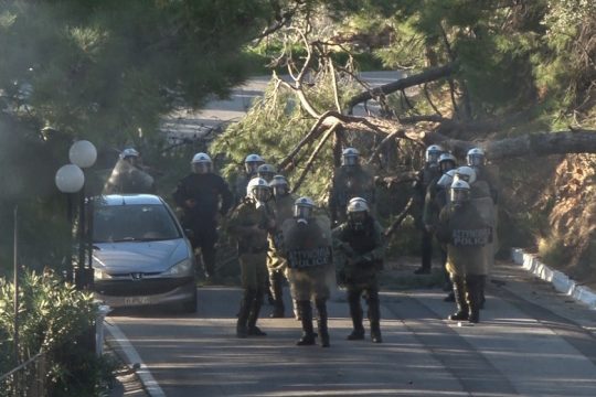 Ξεσηκωμός σε Χίο και Λέσβο