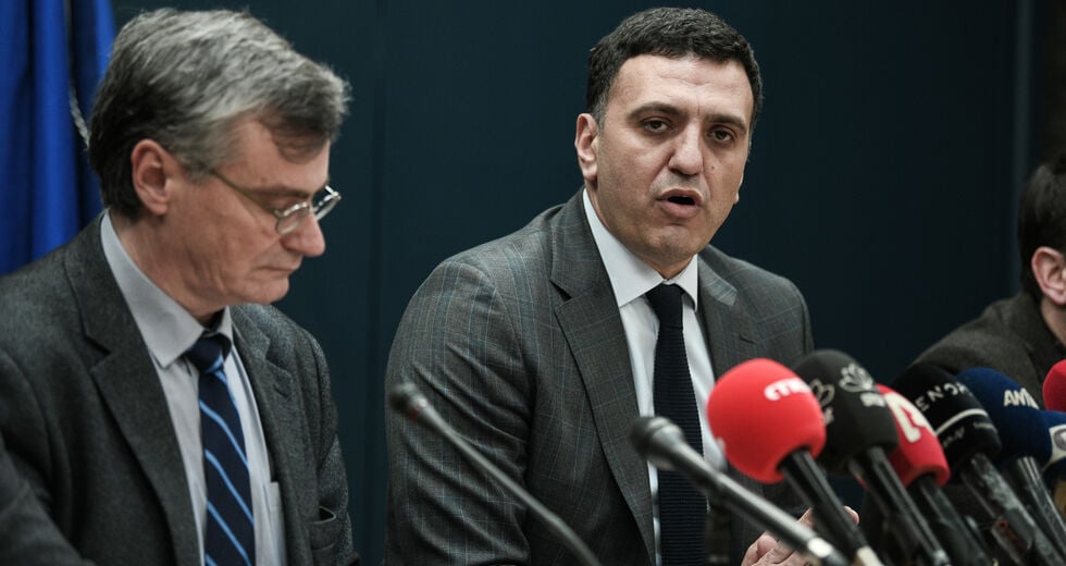 Ο παιδικός φάρυγγας έκλεισε τα σχολεία