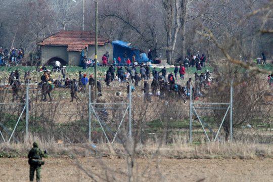 Ατυπες πολιτοφυλακές στον Εβρο;