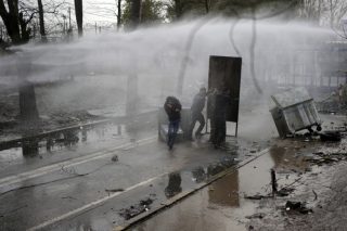 Διαψεύδονται τα fake news της N.Δ.