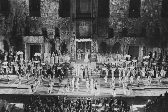 Ογδόντα χρόνια όπερα στην Ελλάδα