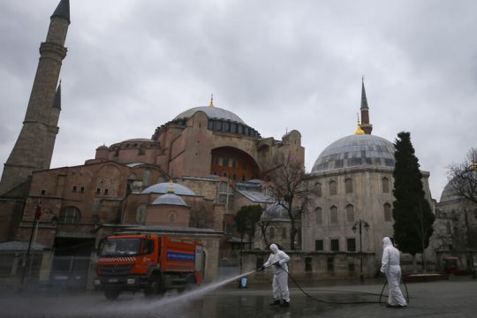 Σκηνικό Ιταλίας και στην Τουρκία;
