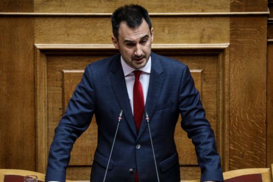 Χαρίτσης: Να αξιοποιήσουν το δημοσιονομικό μαξιλάρι που δημιούργησε ο ΣΥΡΙΖΑ