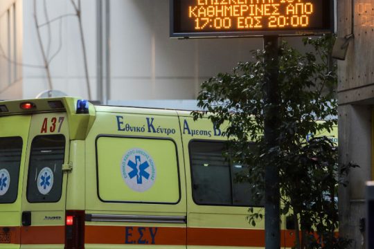 Επτά νέα κρούσματα και έκτακτα μέτρα στην Ελλάδα