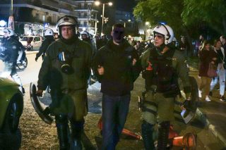 «Οι φοιτητές δηλώνουμε ότι ο αυταρχισμός δεν θα περάσει»
