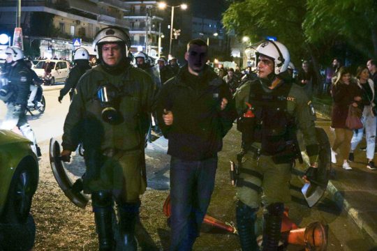 «Οι φοιτητές δηλώνουμε ότι ο αυταρχισμός δεν θα περάσει»