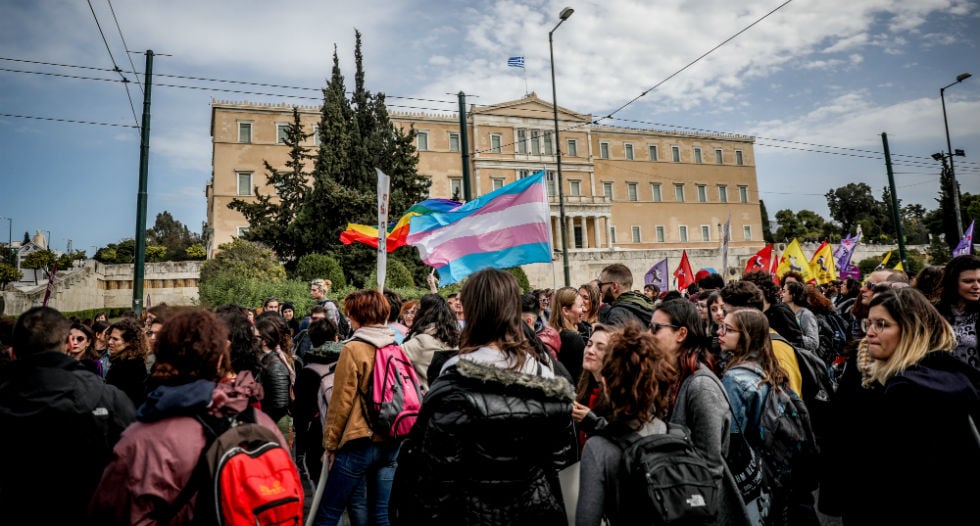 «Αν σταματήσουν οι γυναίκες, σταματάει ο κόσμος»
