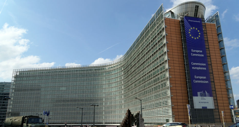 Η Ε.Ε. ξανά σε σταυροδρόμι: κορονοομόλογο ή κορονομνημόνια
