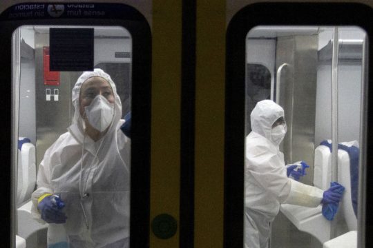 Φρούριο η Ε.Ε., επαναπατρισμός χιλιάδων Ευρωπαίων