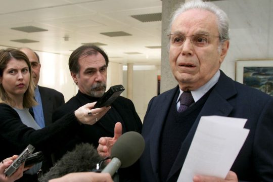 Πέθανε ο πρώην γ.γ. του ΟΗΕ Χαβιέρ Πέρες δε Κουέγιαρ