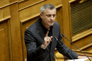 Είπε τον Μπογδάνο «πολιτικό βόθρο της Νέας Δημοκρατίας»