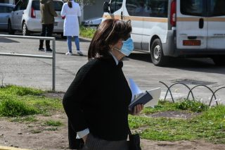 Άνοιξε τις πύλες του το πρώτο ιατρείο του Δήμου Αθηναίων για τον κορονοϊό