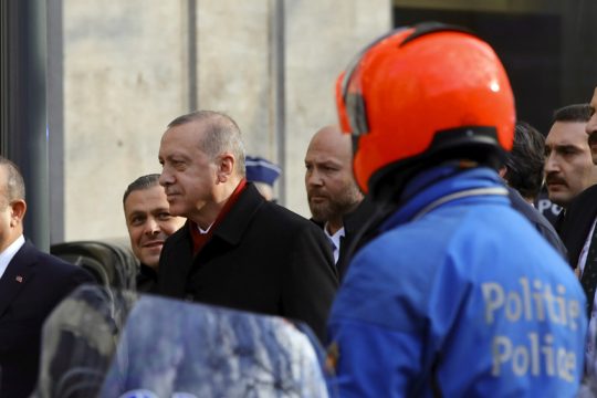 Από τη Μόσχα στις Βρυξέλλες