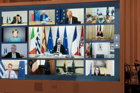 Το nein της Μέρκελ και οι επόμενες κινήσεις του Μακρόν 