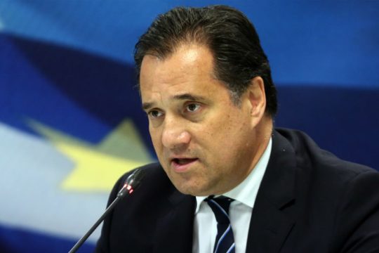 Τρίμηνη κάλυψη τόκων επιχειρηματικών δανείων και πρόσθετη λύση για τις επιταγές