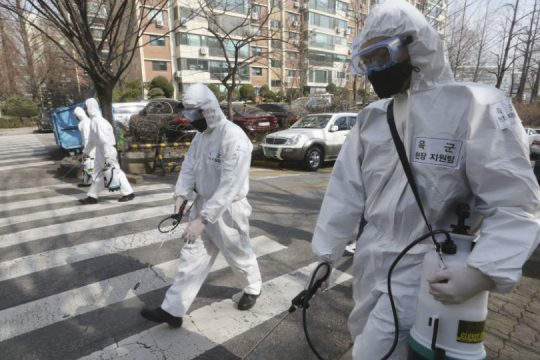 Κεντρικό διακύβευμα η αποφυγή ενός «κραχ» των συστημάτων νοσηλείας