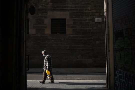 Ο Χάρος βγήκε παγανιά (και) στα γηροκομεία