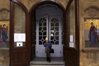 Η Κύπρος στα… καταφύγια