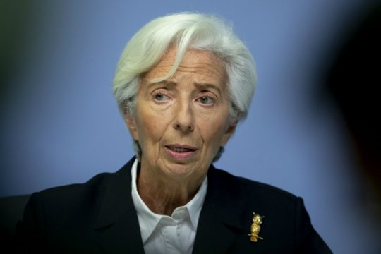 Η Λαγκάρντ δεν μετρίασε τον πανικό τις αγορές