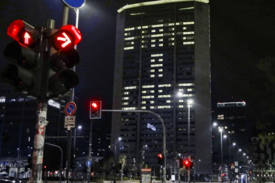 Δραματικές εκκλήσεις για βοήθεια από τη Λομβαρδία