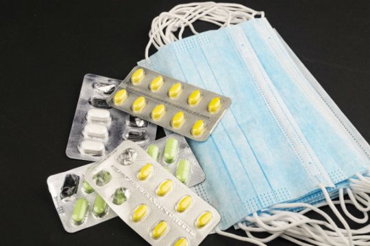 Η Κομισιόν αποφάσισε δημιουργία στρατηγικών αποθεμάτων ιατρικού εξοπλισμού