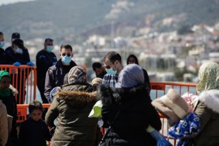 Παίζουν οι άφρονες με τη φωτιά!