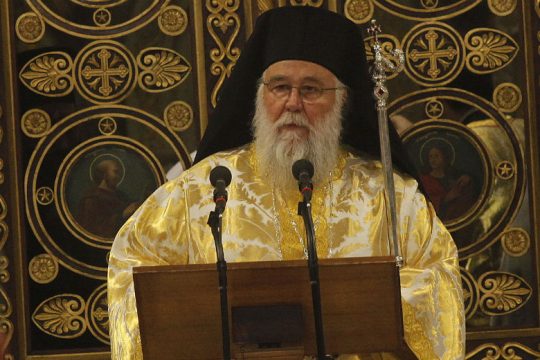«Σατανικό» σχέδιο μητροπολίτη για να πάνε οι πιστοί στην εκκλησία