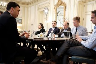 Η λάθος εκτίμηση του ΕΟΔΥ ξεκίνησε το ντόμινο του κορονοϊού