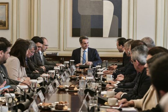 Θρησκευτική λατρεία εξ αποστάσεως, αμήν!