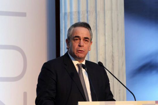 Το ΕΒΕΑ ζητεί πρόσθετες ρυθμίσεις για ενοίκια και άλλες οφειλές των επιχειρήσεων