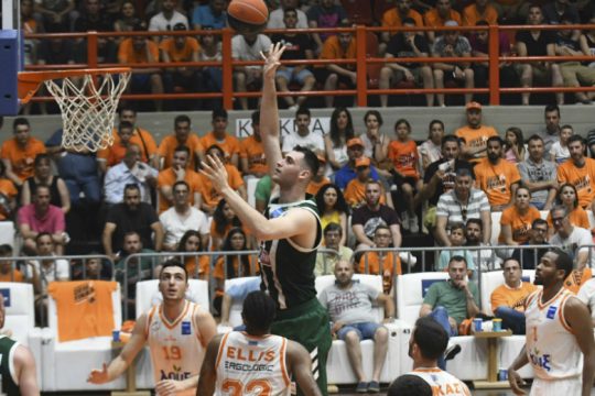 Αποφάσισαν τη διακοπή του πρωταθλήματος μπάσκετ
