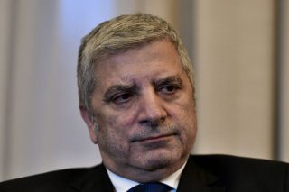 Επικοινωνία Τσίπρα με ΟΕΝΓΕ και «λαϊκισμός» Πατούλη για ΜΕΘ