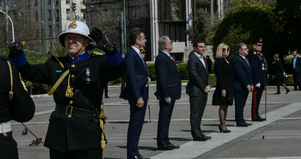 Σύντομοι και χωρίς παρελάσεις οι εορτασμοί για την 25η Μαρτίου