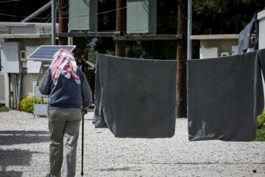 Θετική στον κορονοϊό γυναίκα από τη δομή φιλοξενίας της Ριτσώνας