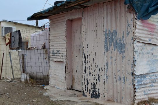 Το δικαστήριο δικαίωσε τους Ρομά