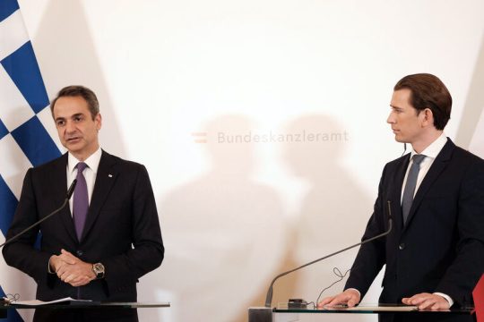 Εύσημα από τον θιασώτη του αυστραλιανού μοντέλου